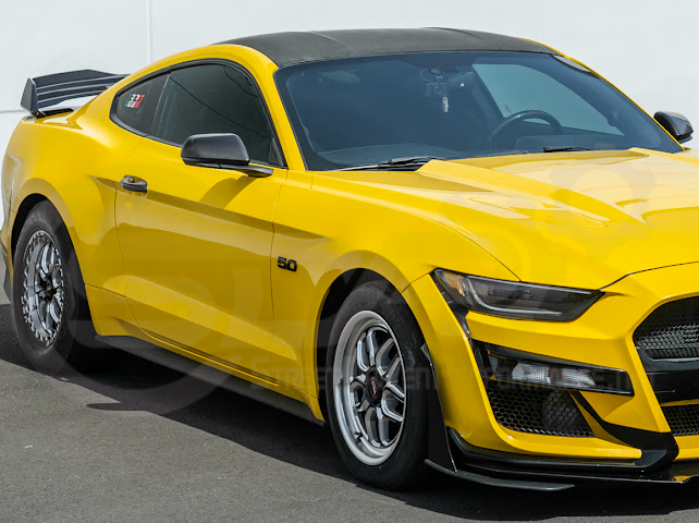 2015-2023 FORD MUSTANG W/ SIGNAL LIGHT | CARBON FIBER SIDE MIRROR CAP COVER PAIR